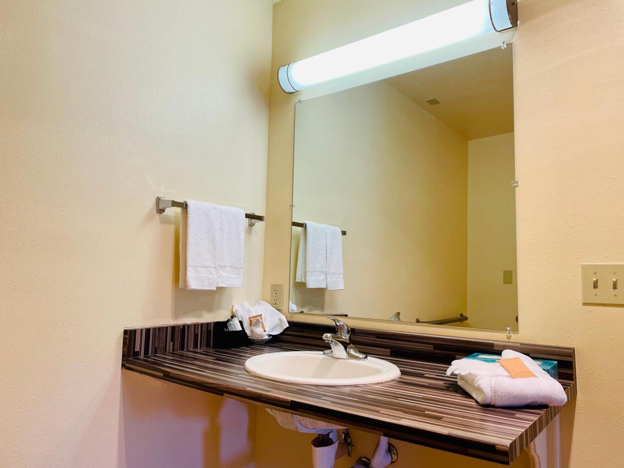 Seabird Lodge Fort Bragg Bagian luar foto