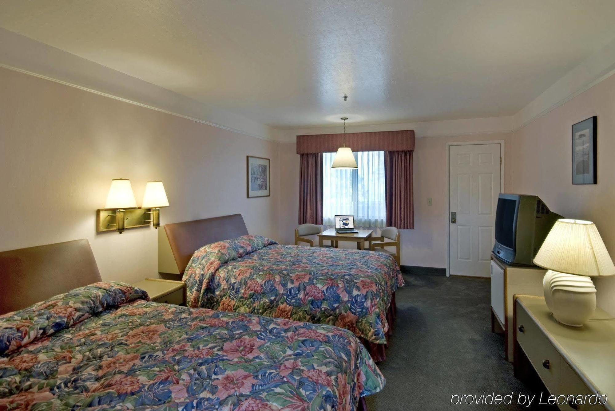 Seabird Lodge Fort Bragg Ruang foto
